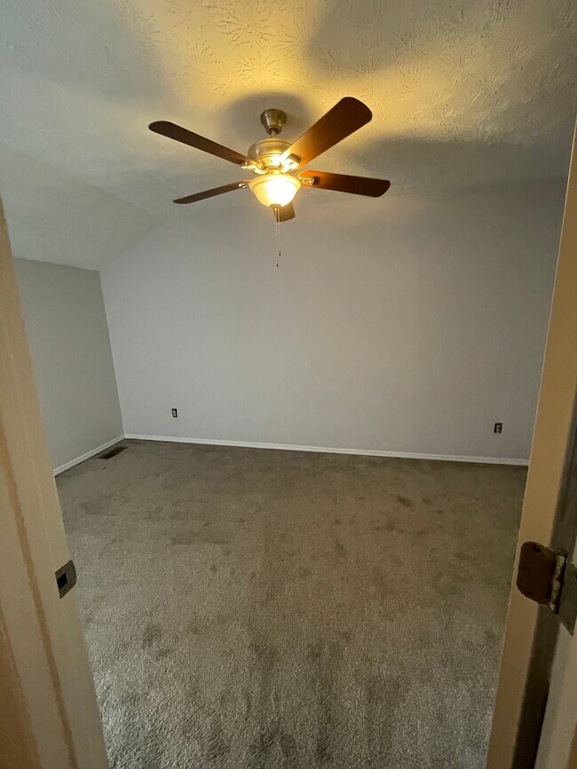 2nd Bedroom - 924 Ashley Michelle Ct