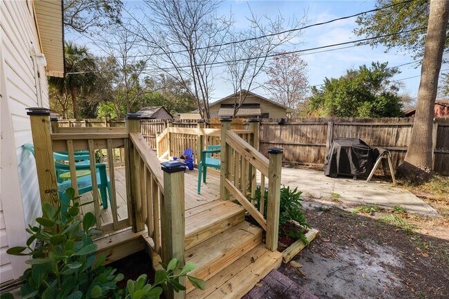 Building Photo - 1250 Mitchell St