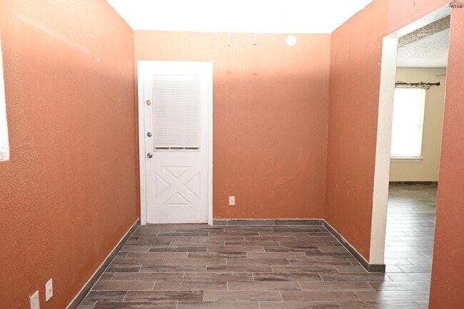 Building Photo - 4103 Beard Ave