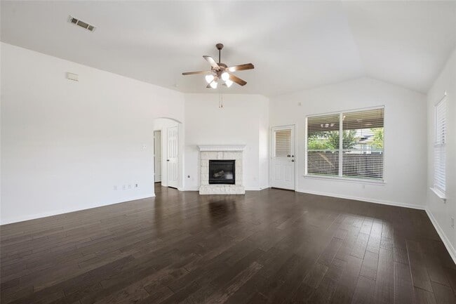 Building Photo - 3704 Pine Needle Cir