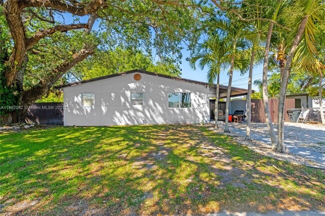 Primary Photo - 4111 SW 33rd St