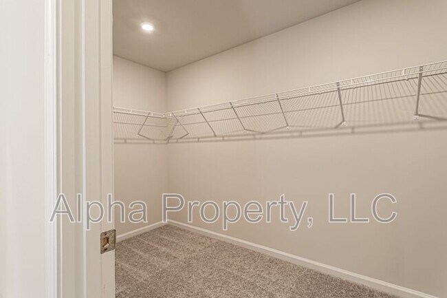 Building Photo - 4107 Garrison Ln