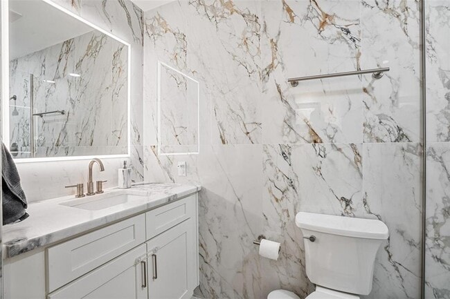 Building Photo - 2464 Lydia Way