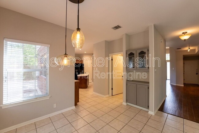 Building Photo - 7403 Rockberry Cove
