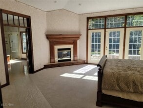 Building Photo - 4466 Forest Brooke Ct N