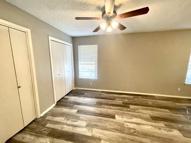 Building Photo - 120 York Dr