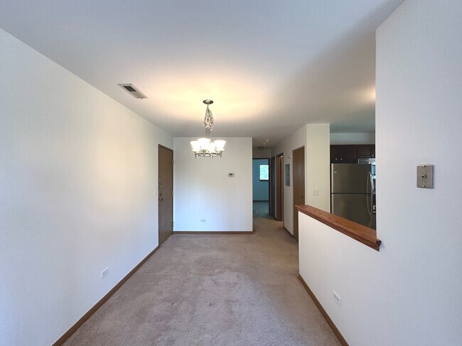 Building Photo - 2258 Abbeywood Dr