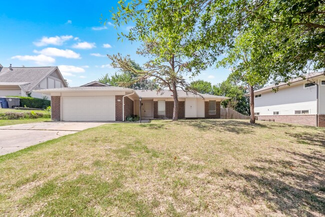 Primary Photo - Remodeled 4 Bedroom in the Heart of Tulsa