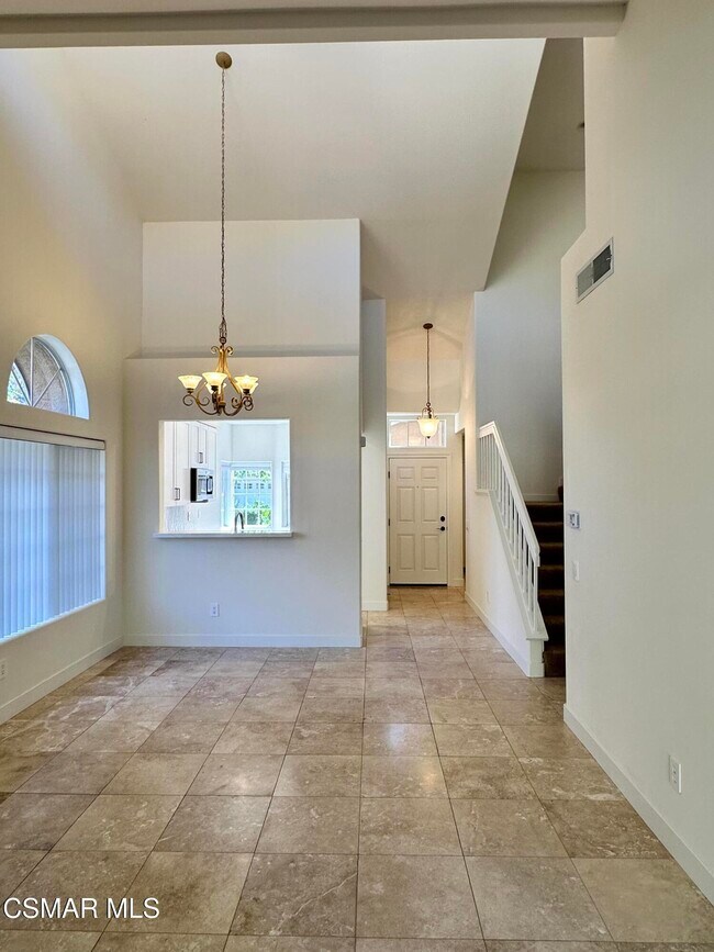 Building Photo - 4895 Martona Dr