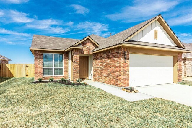 Building Photo - 8220 Tourmaline Wy