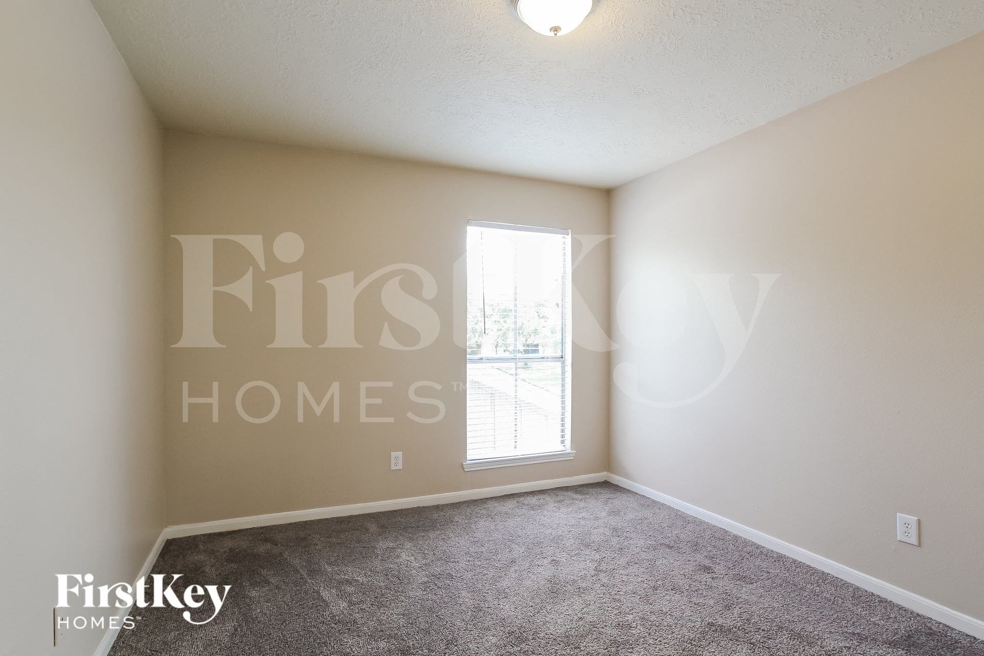Building Photo - 4754 Hickory Downs Dr