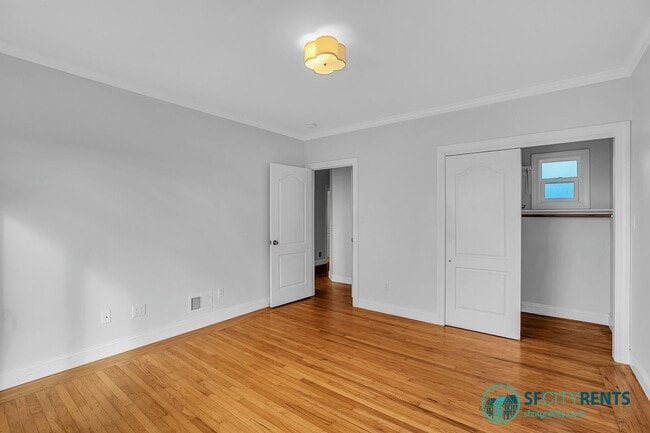 Building Photo - Outer Sunset: Updated Single Family Home w/ Bonus Rooms, Deck, Yard, Garage, EV Charger, Power Wa...