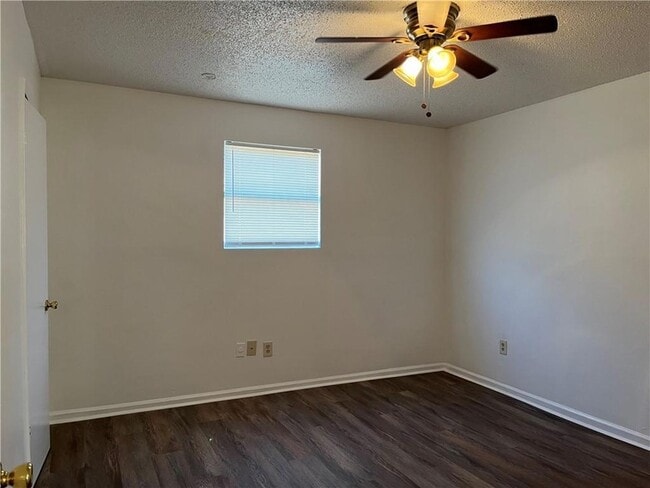 Building Photo - 7830 Means Ave