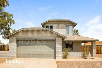 Building Photo - 11226 N 67th Dr