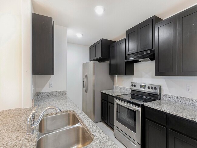 Building Photo - 1108 Port Texas Dr