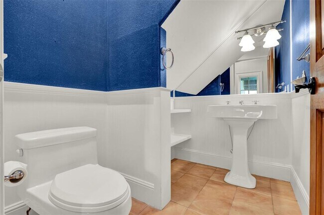 Building Photo - 24044 Integrity Way
