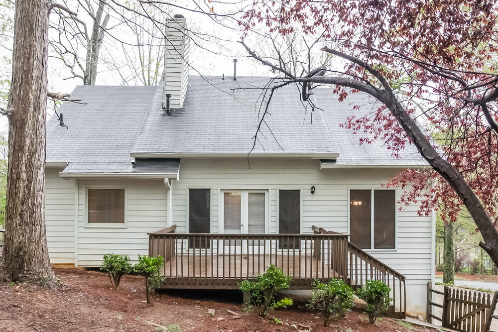 Building Photo - 3539 Pine Grove Dr