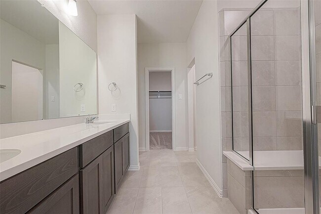 Building Photo - 27838 Western Crk Ct
