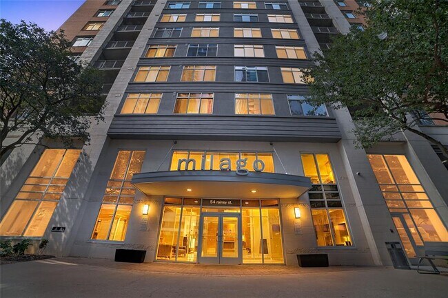 Building Photo - 54 Rainey St