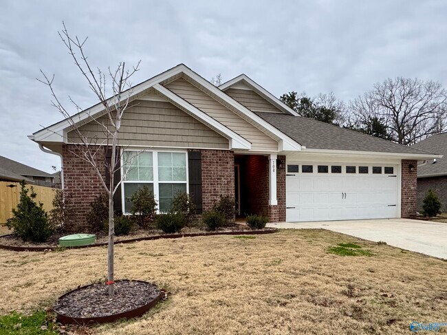 Primary Photo - 108 Bingham Wy