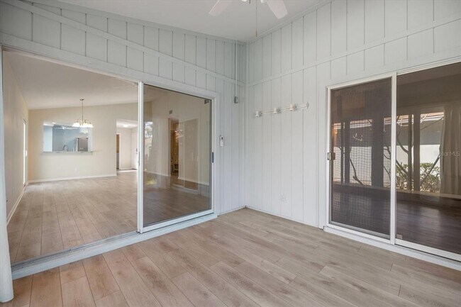 Building Photo - 856 Chatham Dr