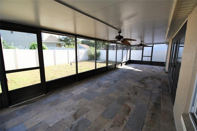 Building Photo - 10105 Marguex Dr