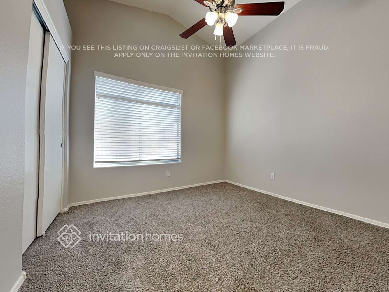 Building Photo - 1655 E Redfield Rd