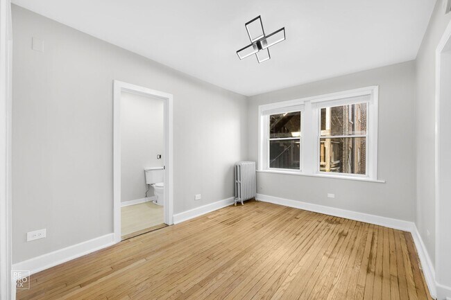 Building Photo - 7031 S Chappel