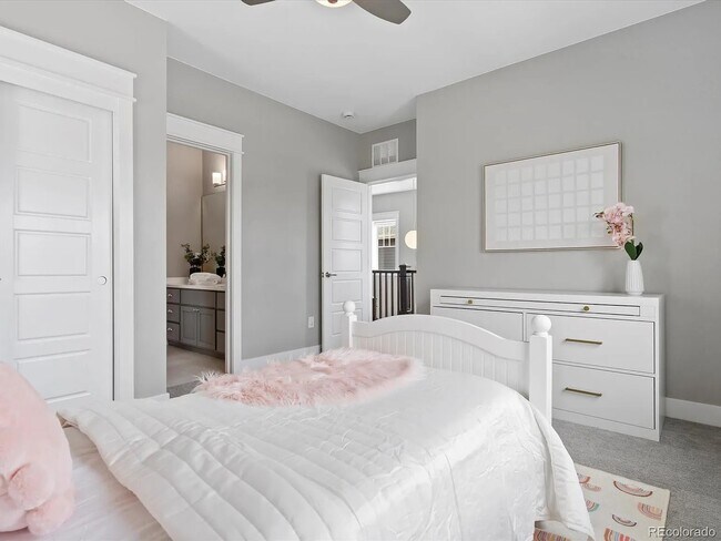 Building Photo - 5402 Uinta Way