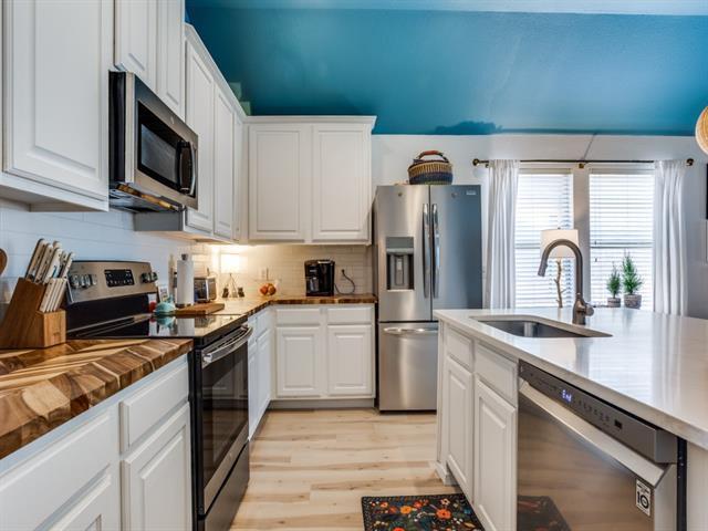 Building Photo - 508 Hackberry Dr