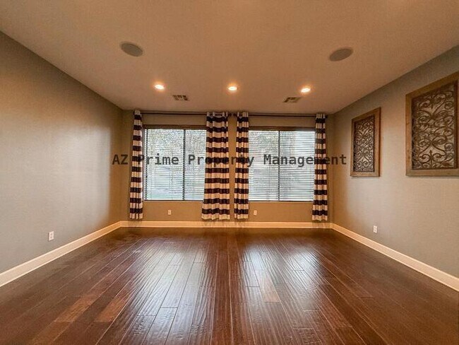 Building Photo - 19716 E Thornton Rd