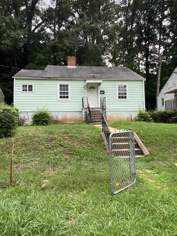 Primary Photo - 2716 Ivy Ave