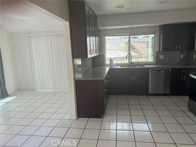 Building Photo - 24451 Quintana Dr