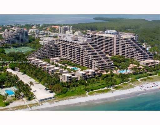 Building Photo - 151 Crandon Blvd