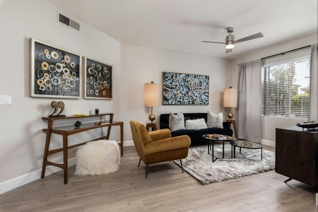 Building Photo - Elite North Scottsdale