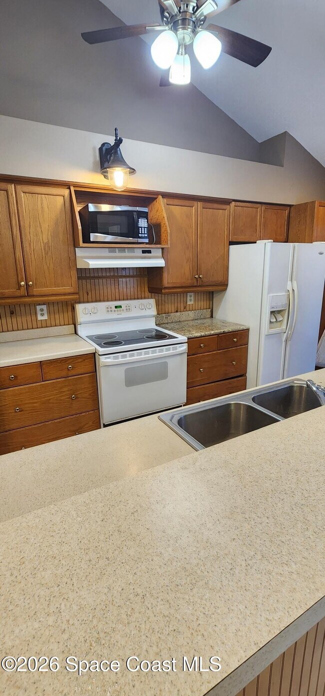 Building Photo - 2109 Hidden Grove Ln