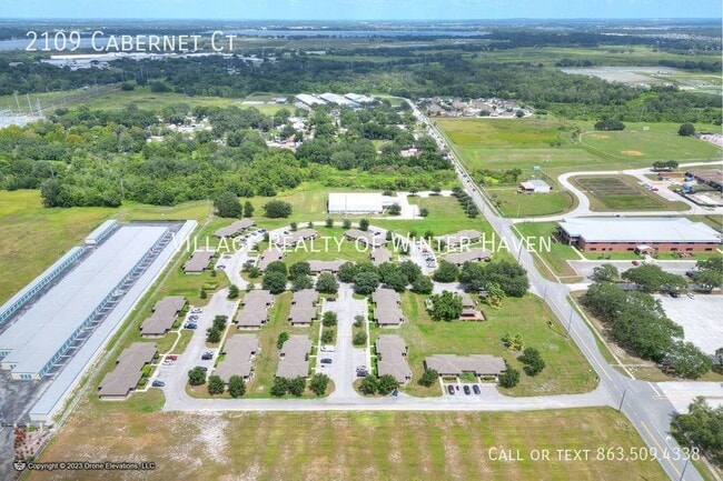 Building Photo - Julian Hills Apartments: Your Oasis in Eag...