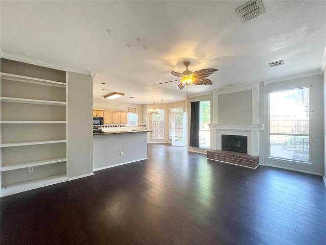 Building Photo - 4707 Sunflower Dr