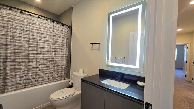 Building Photo - 17340 Blessing Dr