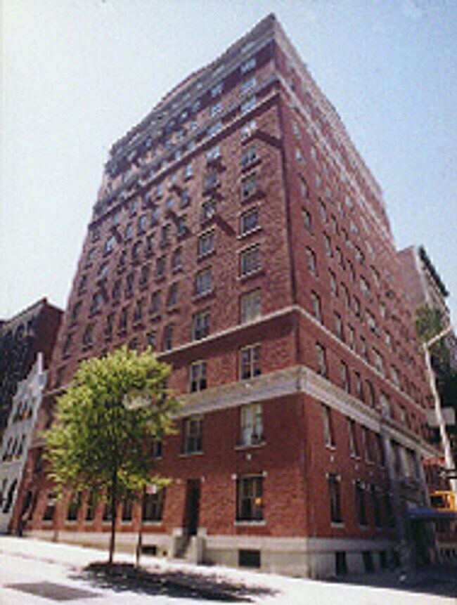 Building Photo - 650 West End Ave