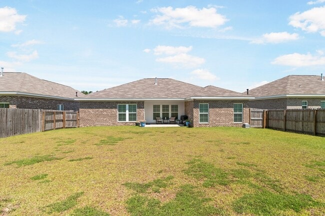 Building Photo - 514 Ridgeland Rd