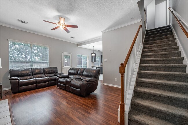 Building Photo - 3306 Autumn Forest Dr