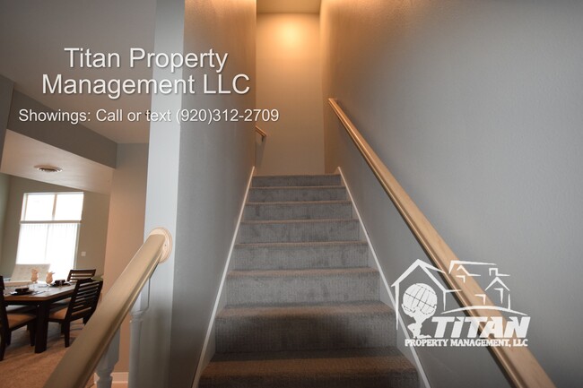 Building Photo - 681 N Waldoch Dr
