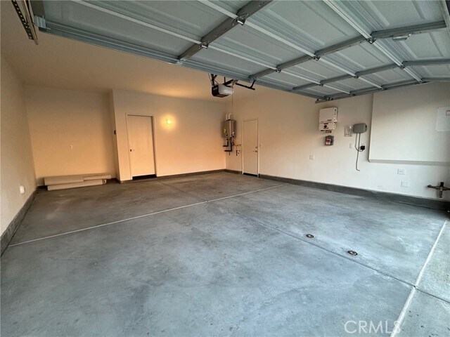 Building Photo - 14173 Cielo St