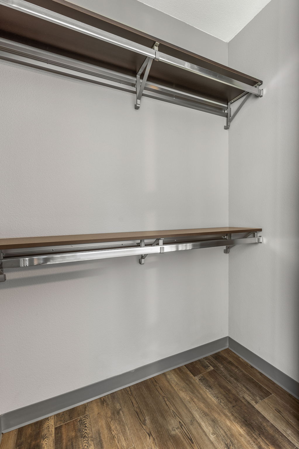 Building Photo - 901 9th St