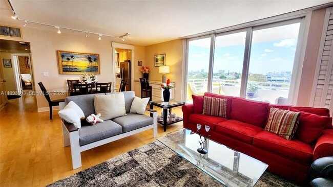 Building Photo - 888 Intracoastal Dr