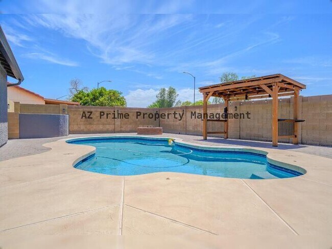 Building Photo - 9054 N 84th Ln
