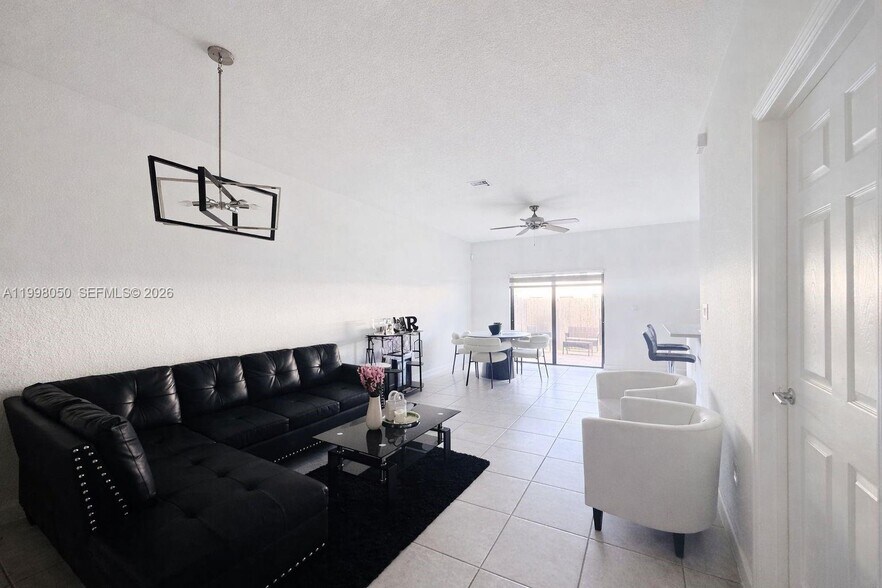 Building Photo - 12767 SW 230th Ter