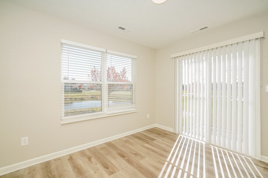 Building Photo - 4629 Plowman Dr