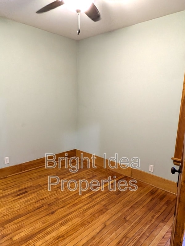 Building Photo - 801 4th St E